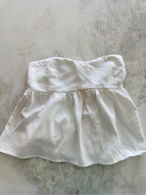 La Hearts White Strapless linen Top